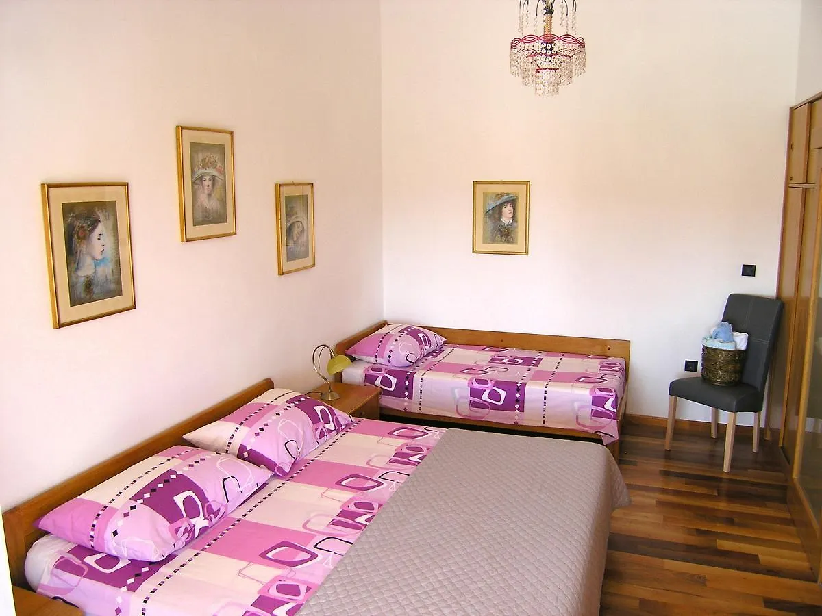 Apartments Oribella Krk Town