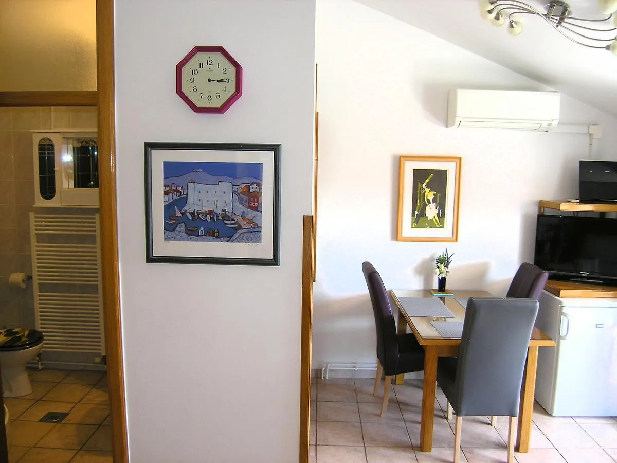 Apartments Oribella Krk Town