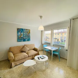 https://stella-maris-proche-promenade-des-anglais.fr-provencehotel.com