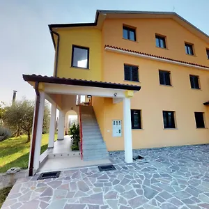 https://apartments-goga-umag.in-istria.net